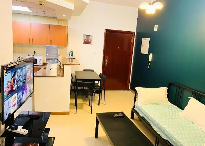 Royal Marina Inn